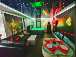 GALAXY SPA-4 Pers-Jacuzzi-Insolite-Parking-Jardin-Clim-Colmar